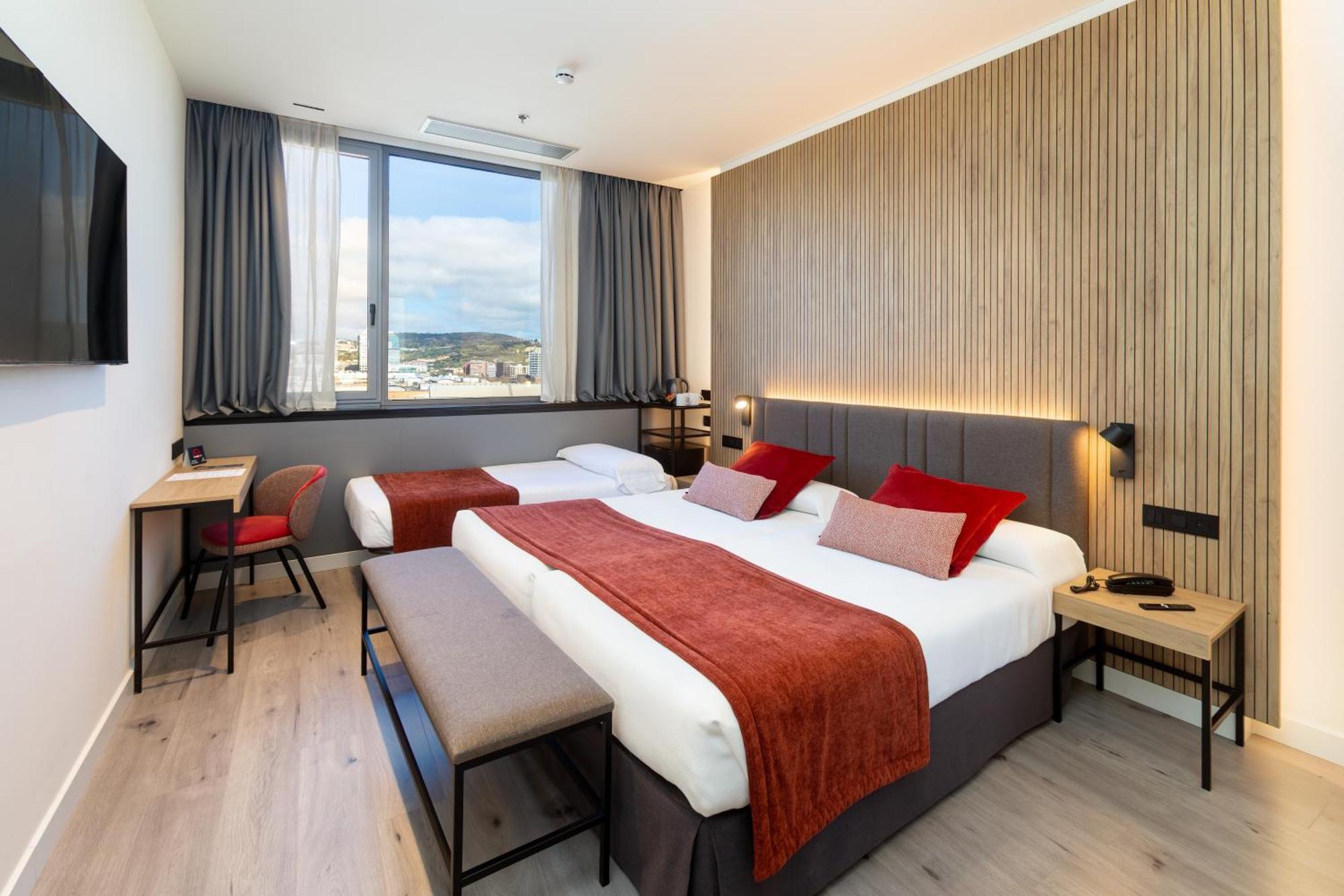 Elegance Triple Room