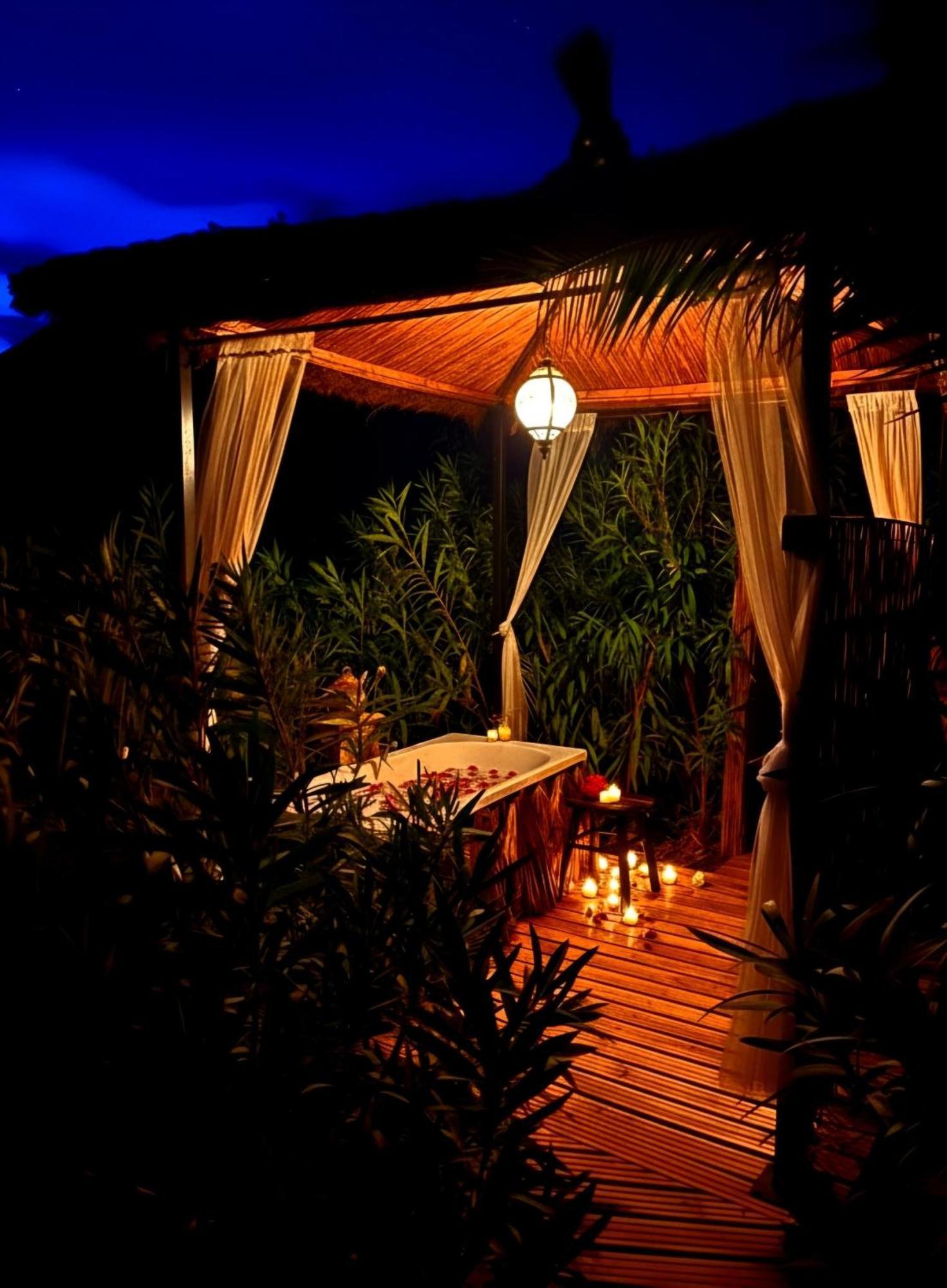Bungalow Private Pool Private garden