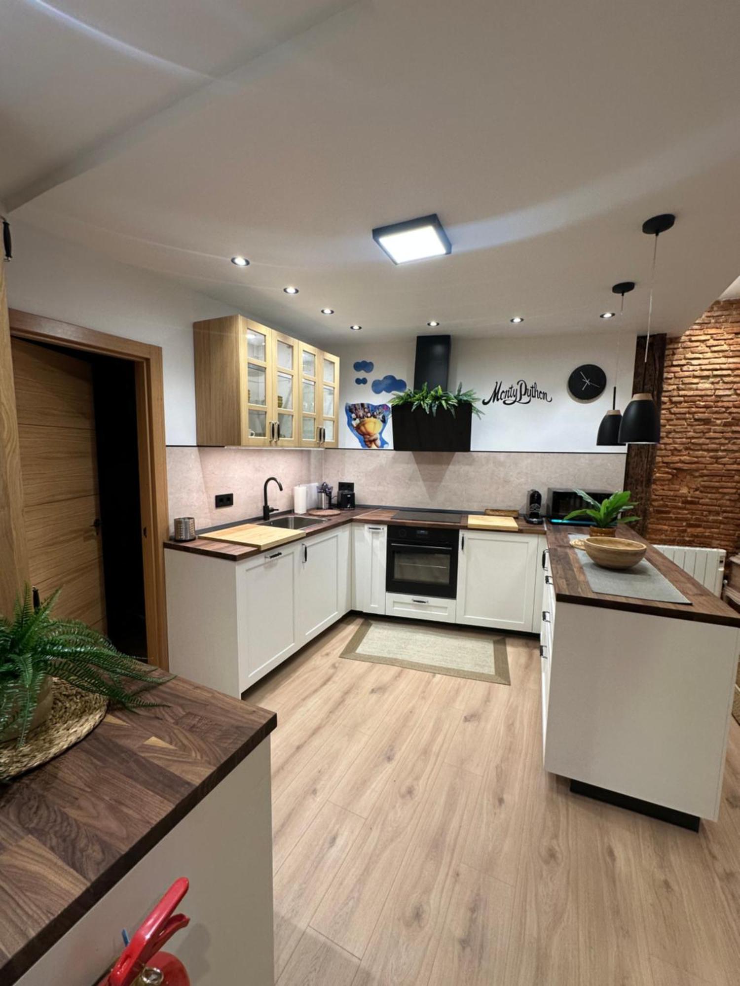 Two-Bedroom Deluxe Apartment Balcony