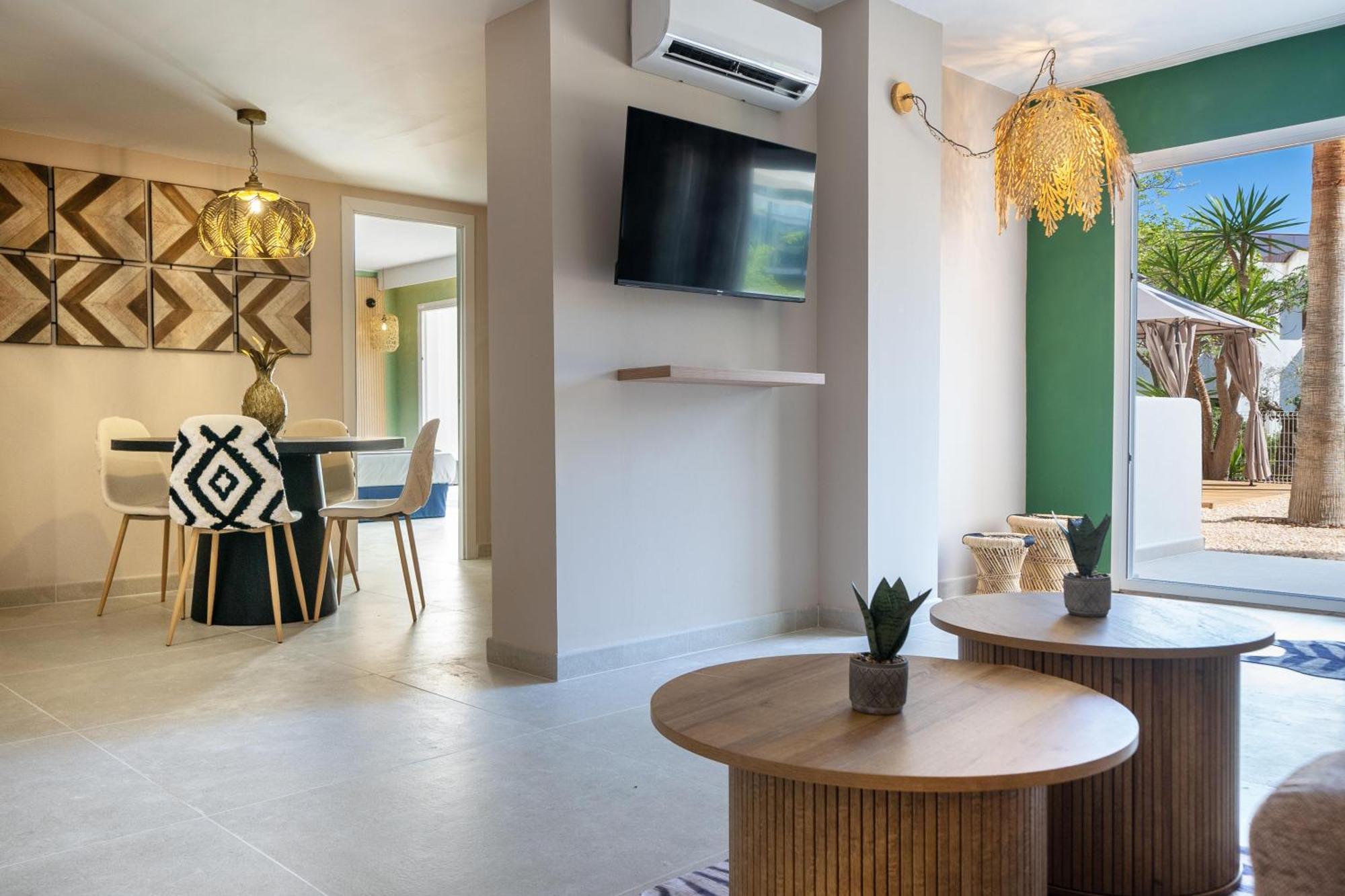 Universal Two-Bedroom Apartment