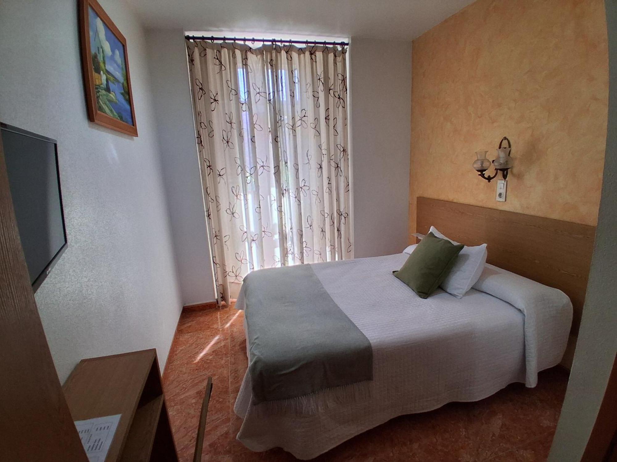 Double or Twin Room Balcony