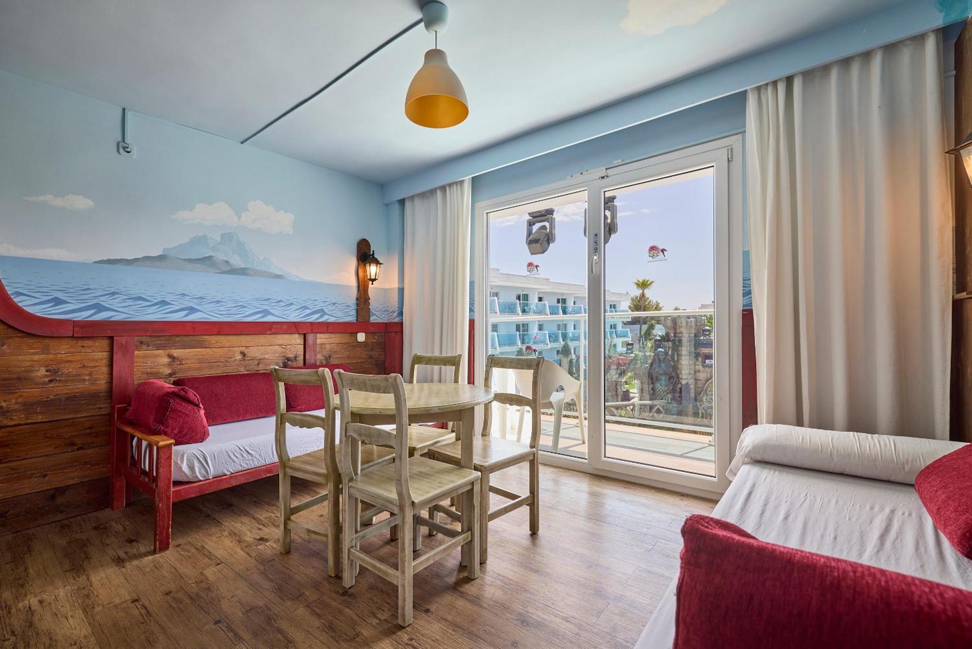 Themed One-Bedroom Apartment