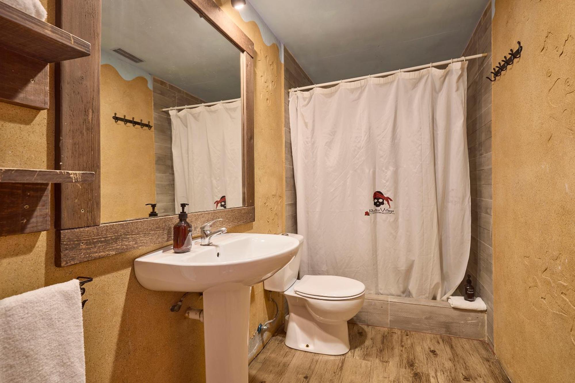 Themed One-Bedroom Apartment