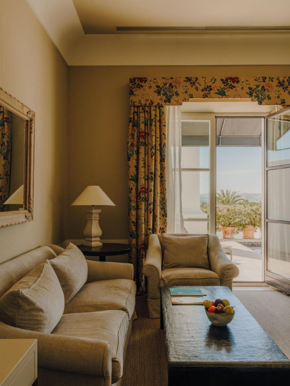 Suite Private Pool Spa Access