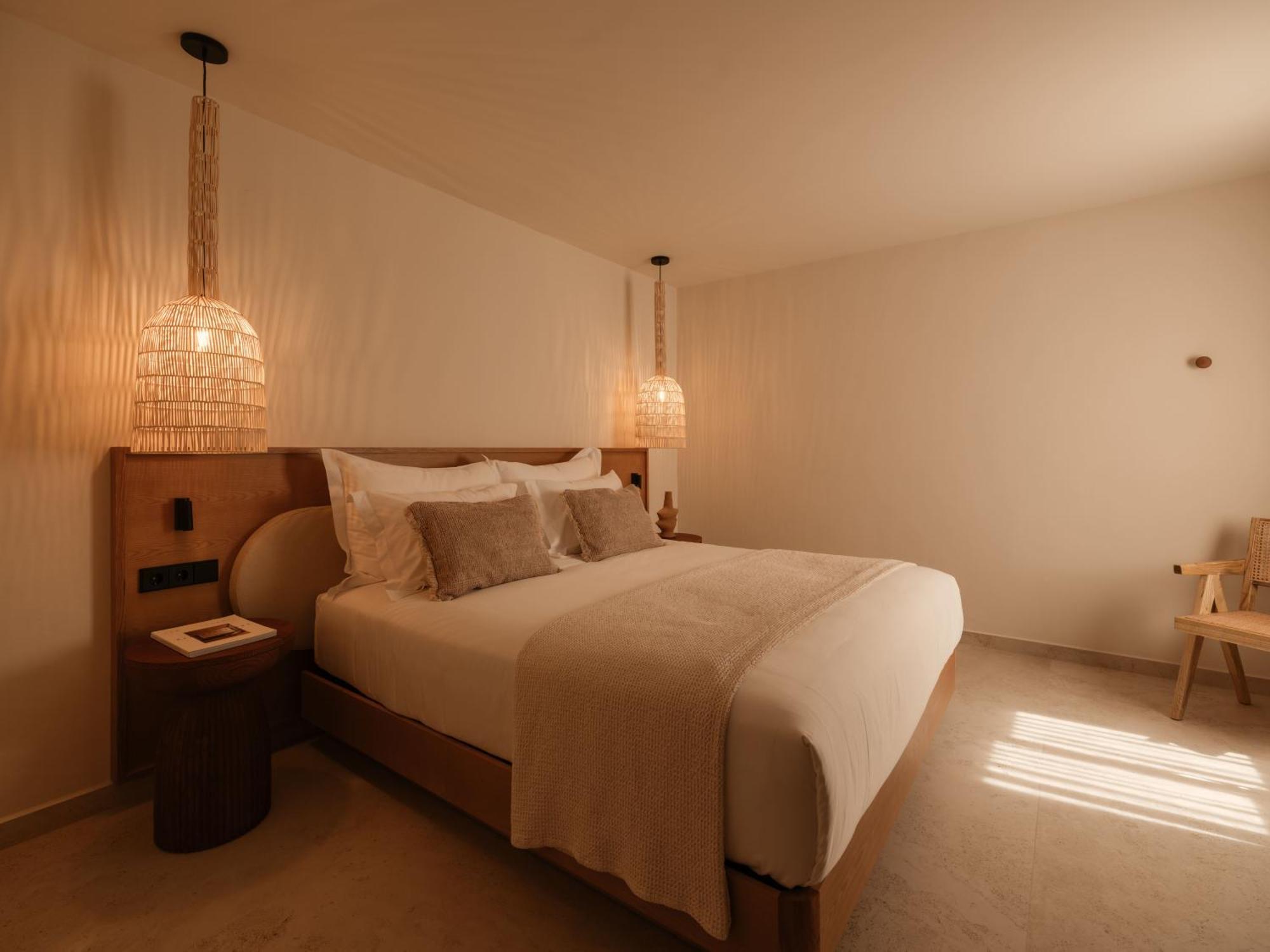 Deluxe Suite with Sea View
