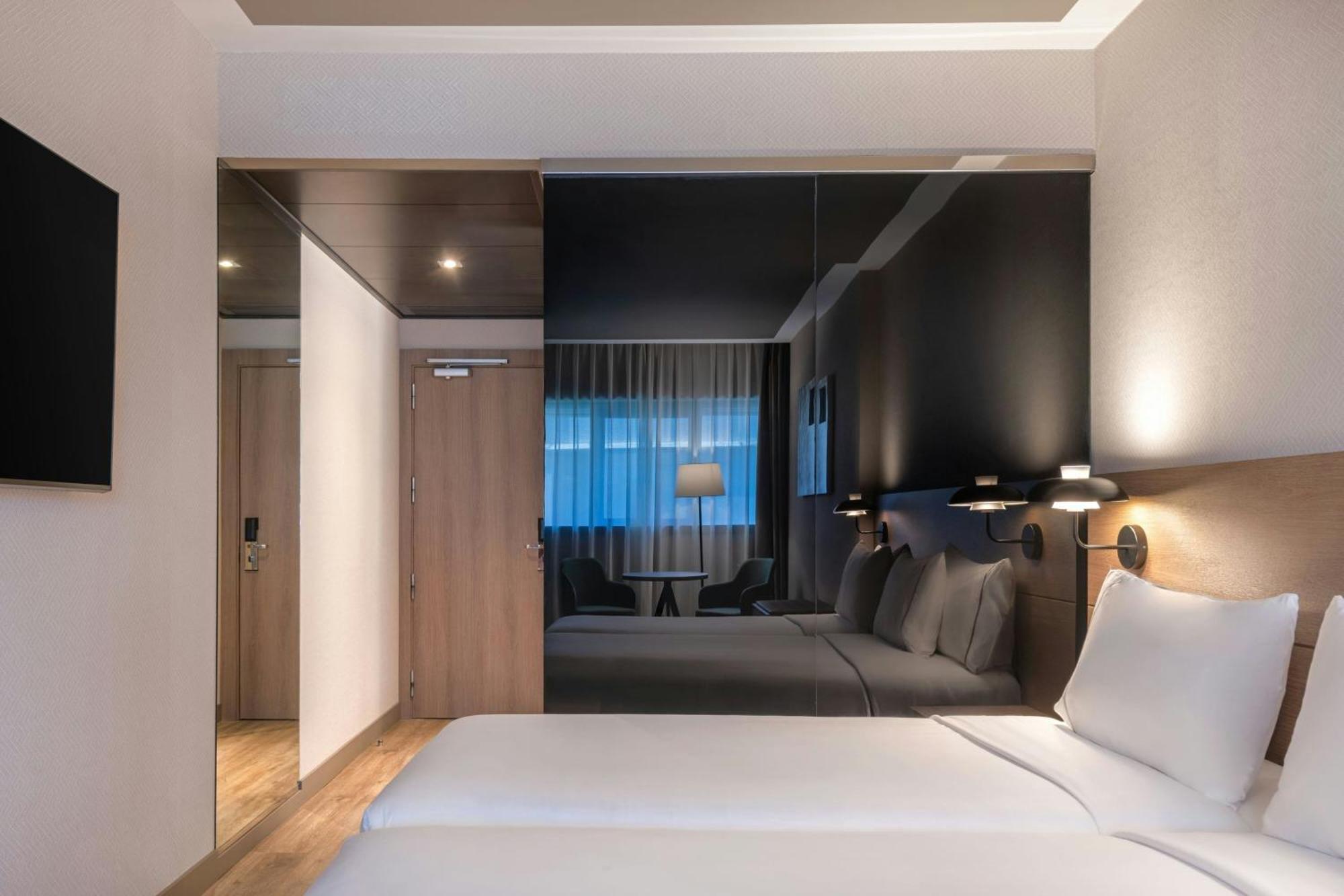 Standard Plus Twin Room