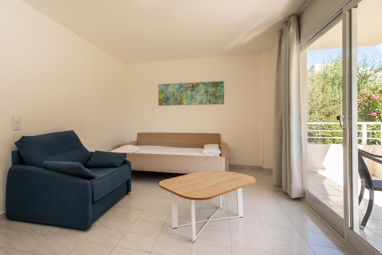 One-Bedroom Family Apartment