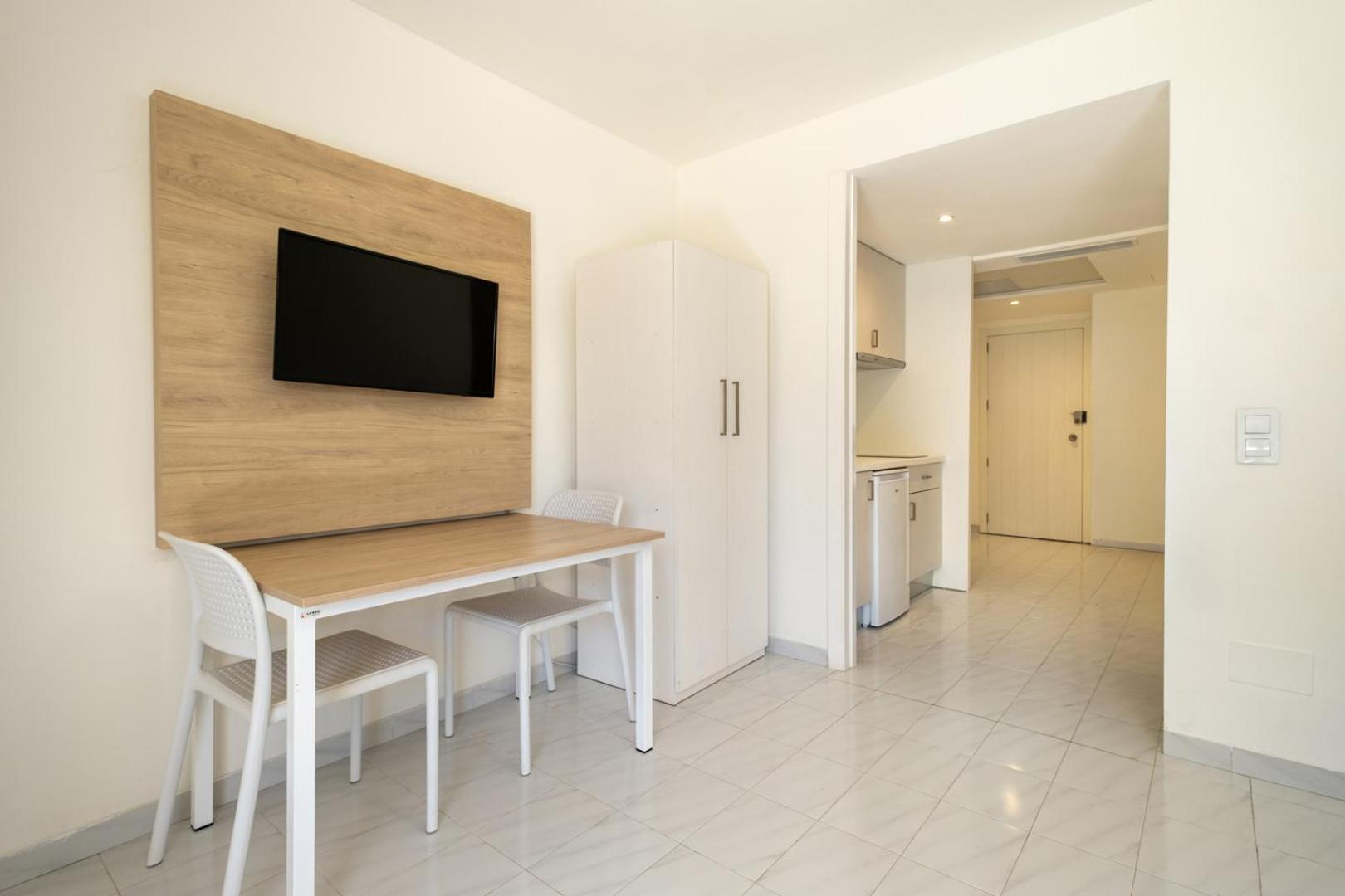 One-Bedroom Family Apartment