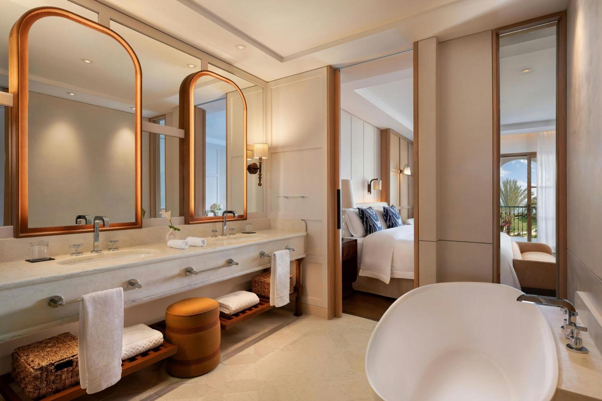 Grand Junior Suite Sea View