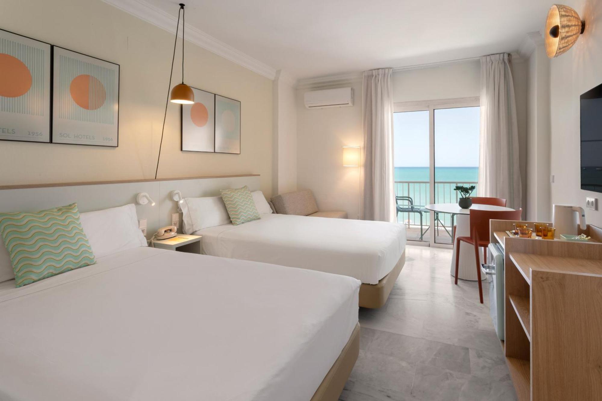 Sol Room Front Sea View