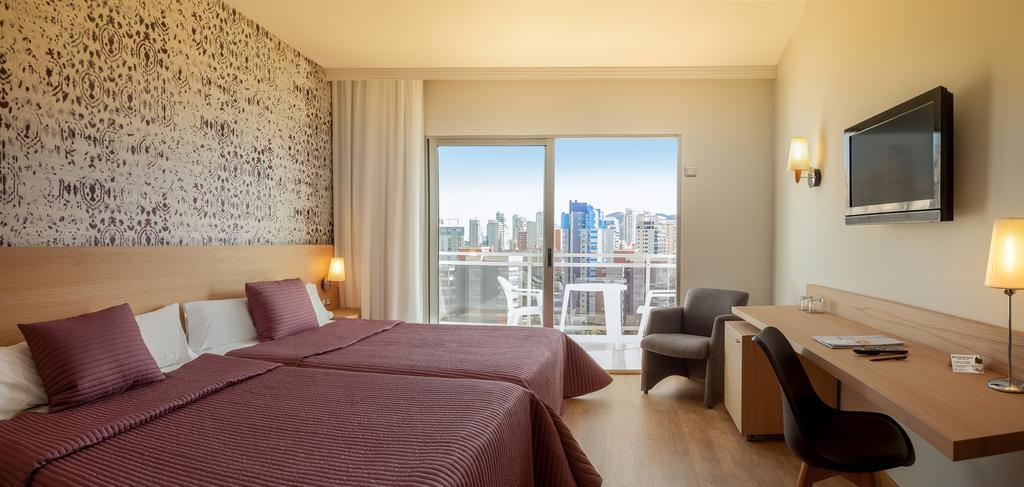 Camera Familiare con Terrazza (4 adulti)