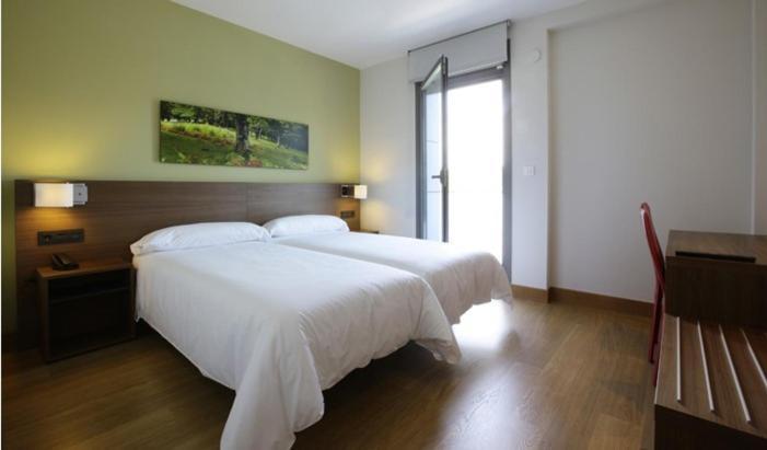 Comfort Triple Room with Shower,18615332:JPEG