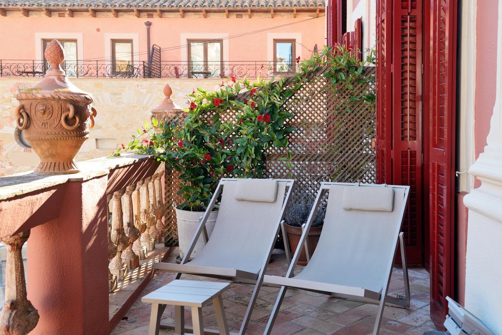 Junior Suite with Terrace