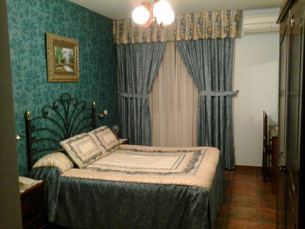 Double or Twin Room,219999095:JPEG