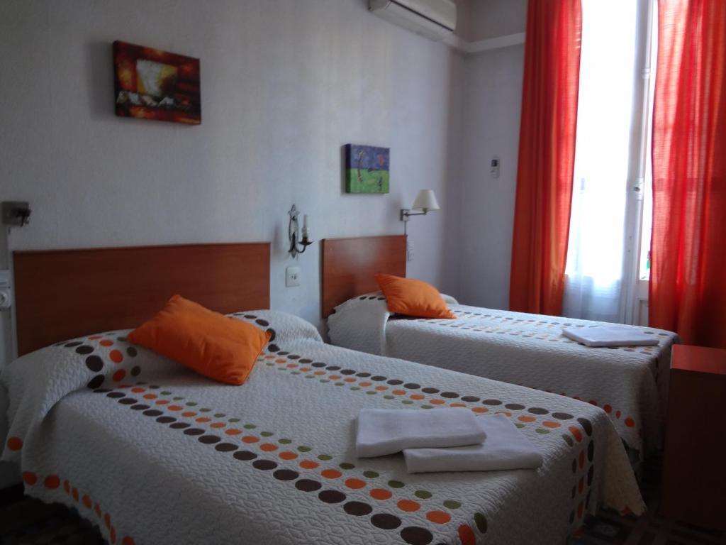 Triple Room,47437819:JPEG