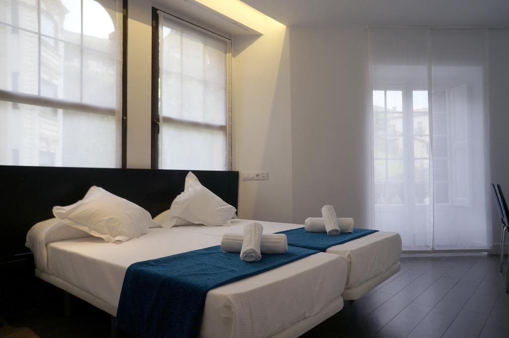 Double or Twin Room Balcony