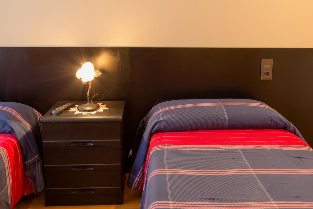 Twin Room with Shared Bathroom