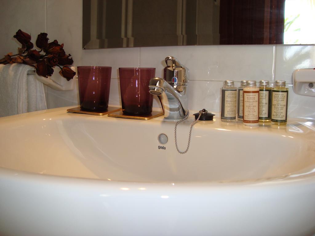 Double Room,237458697:JPEG