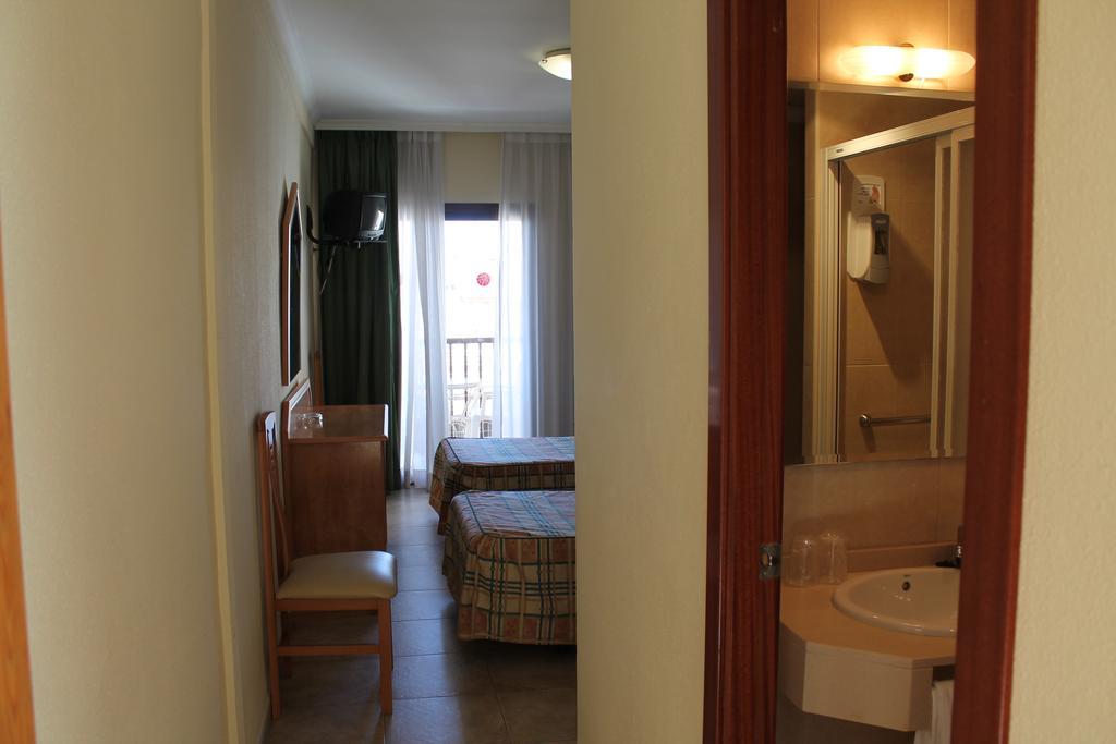 Twin Room,250345313:JPEG