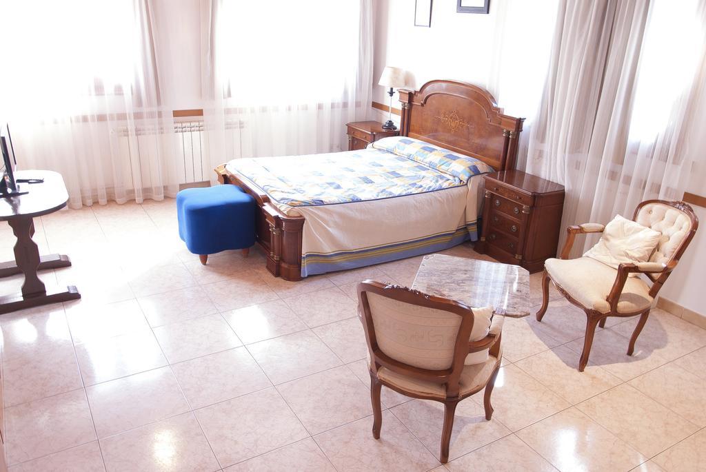 Queen Room,319303841:JPEG