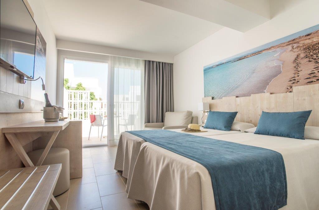 Superior Twin Room,325875424:JPEG