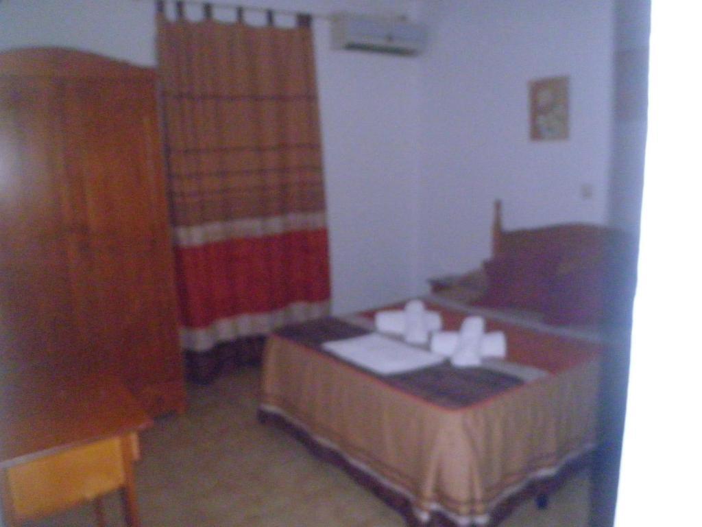 Single Room Bathroom