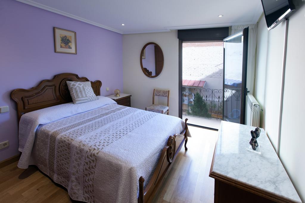 Habitación Doble Estándar con baño compartido