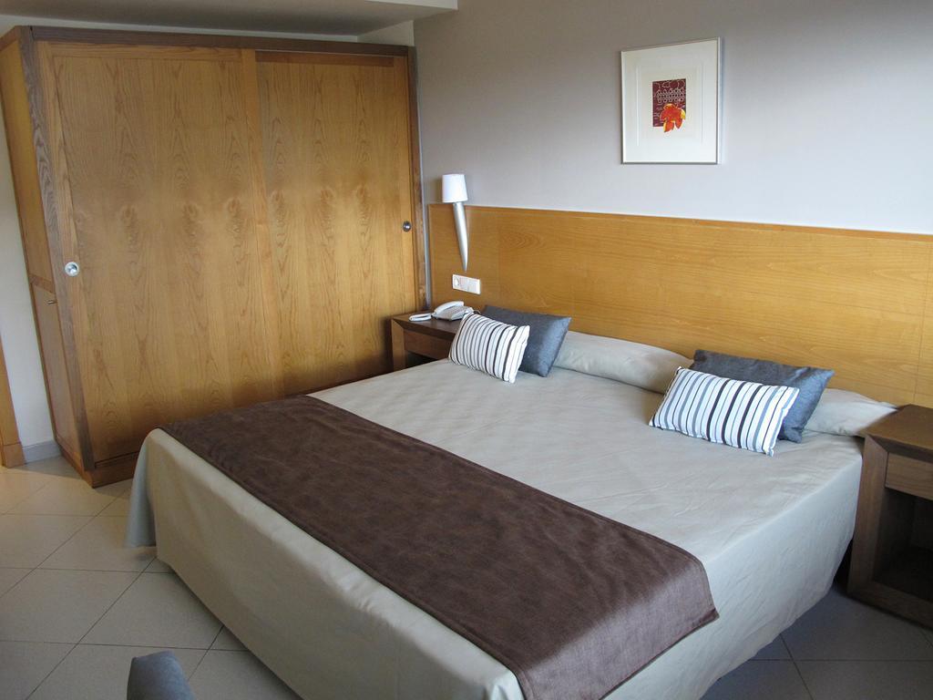Double or Twin Room,1436471047:JPEG