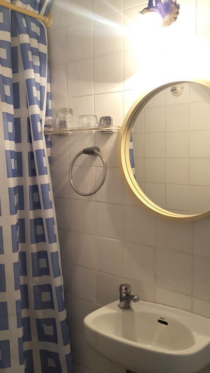 Economy Double Room,380940439:JPEG