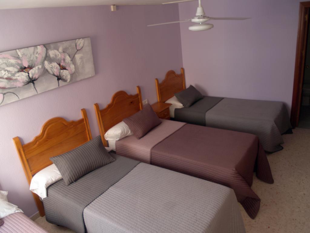Vierpersoonskamer met Badkamer