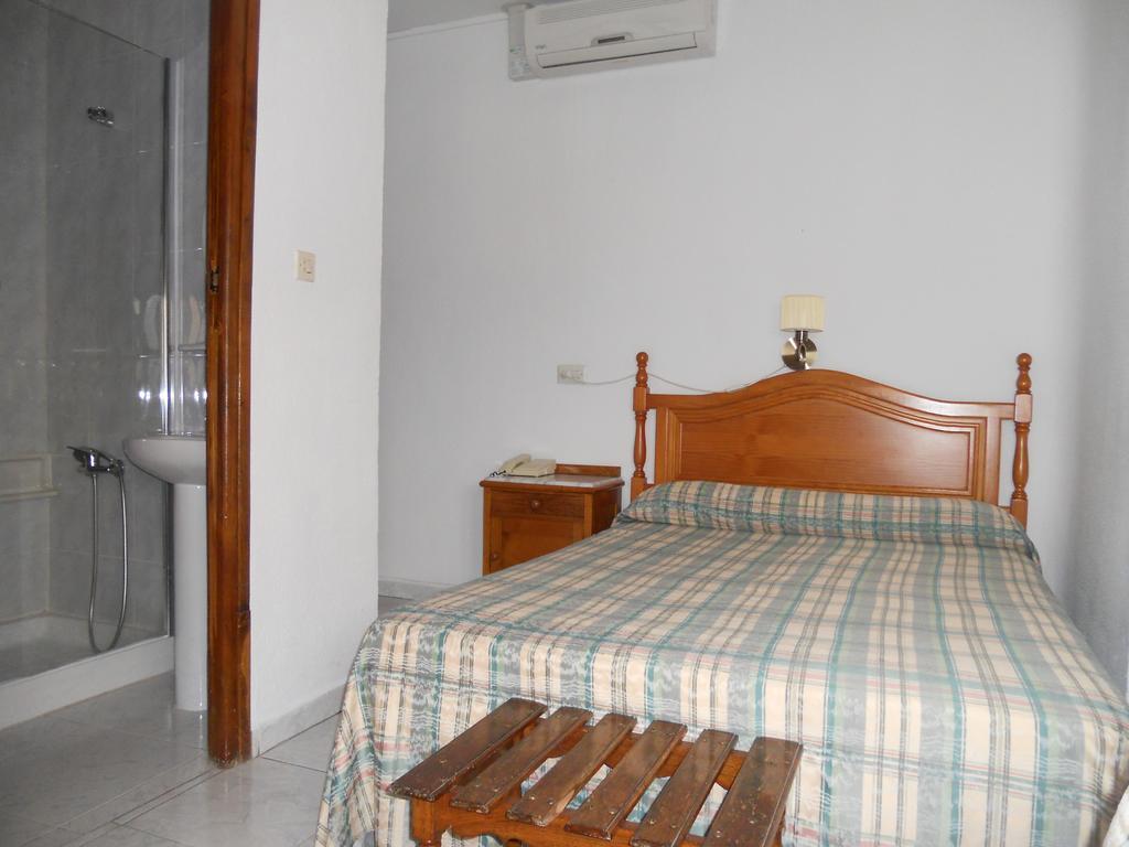 Single Room