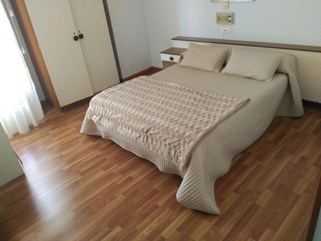Double Room,404238078:JPEG