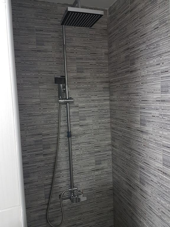 Single Room with Shared Bathroom,436044489:JPEG