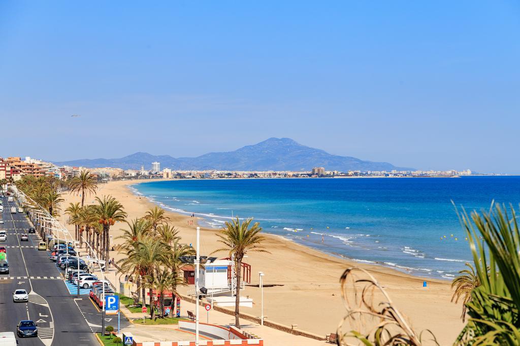 Chambre Lit Queen-Size - Vue sur Mer