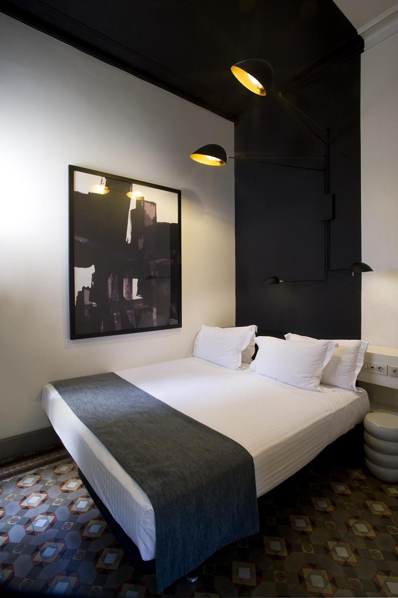 Double Room,1228088738:JPEG