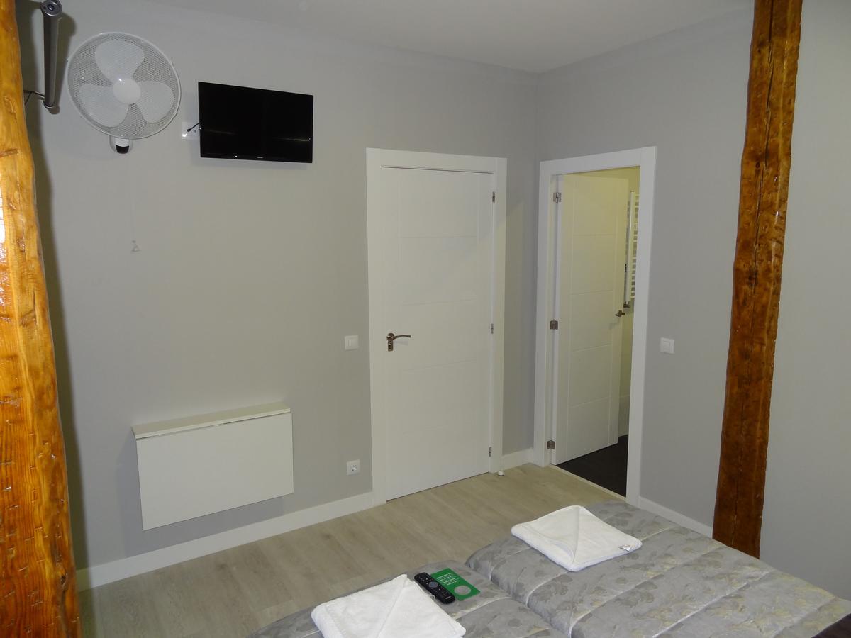 Double Room Private Bathroom