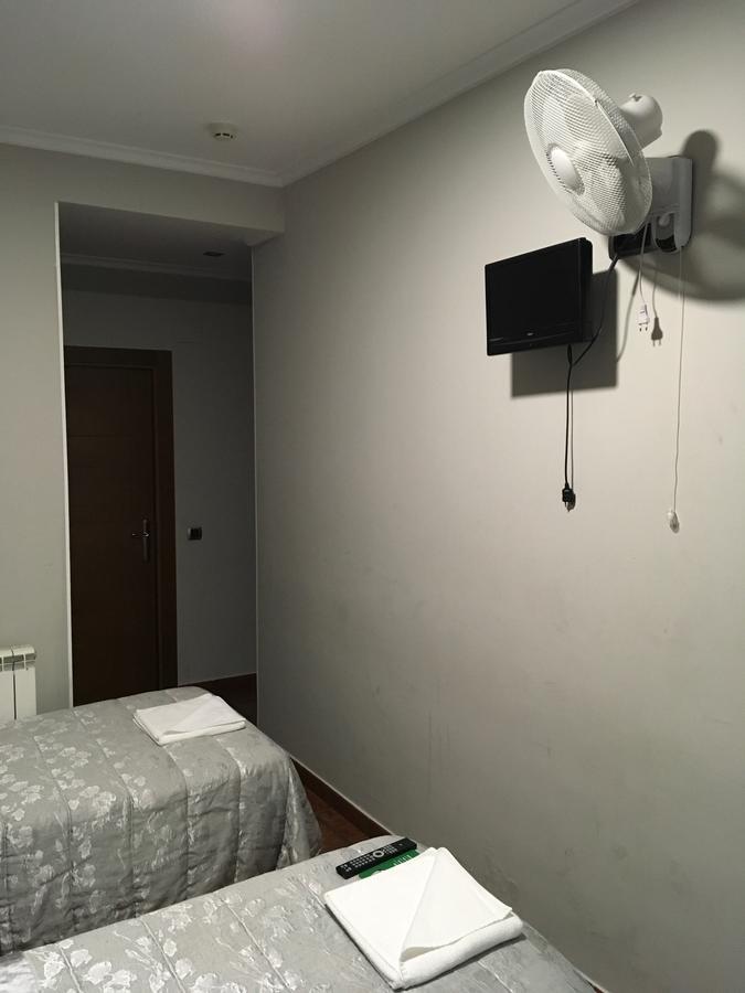 Triple Room Bathroom