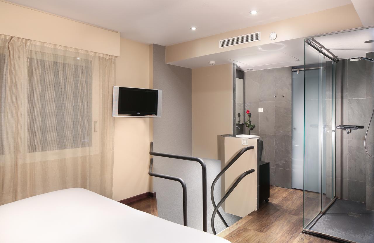 Standard Duplex Room