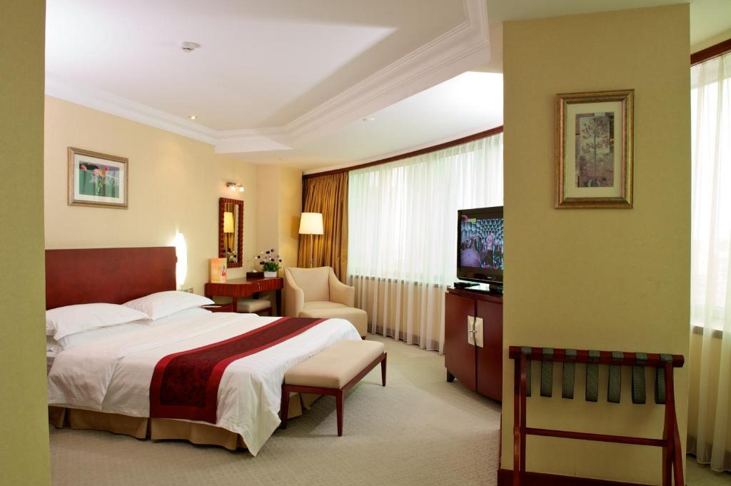 Standard Queen Room,94341119:JPEG