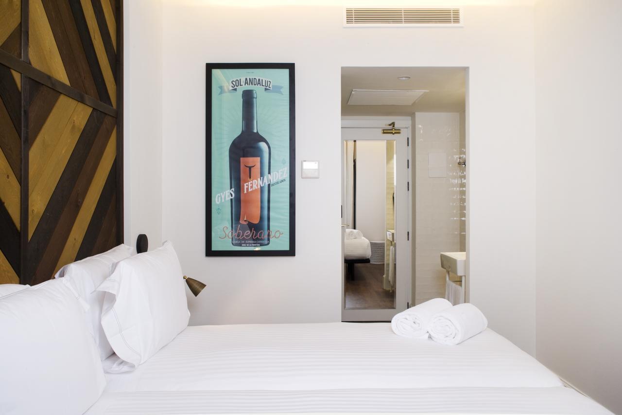 Budget Double or Twin Room,586883280:JPEG