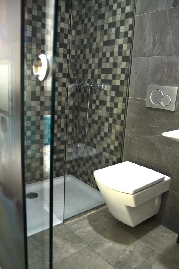 Camera Singola con Bagno Privato