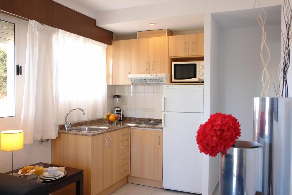 Apartamento de 2 dormitorios con terraza (5 adultos)