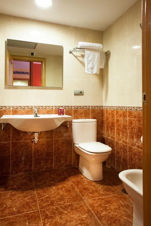 Double Room,1632994749:JPEG