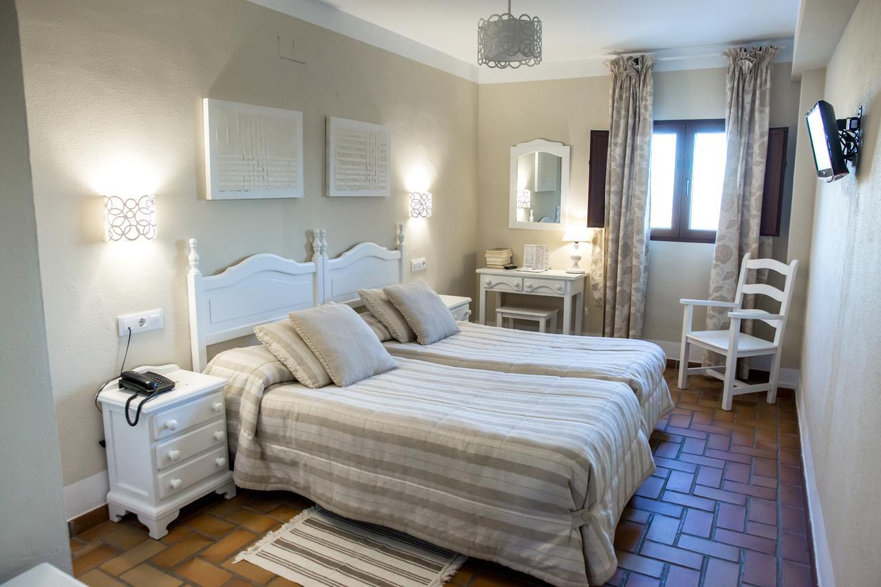 Habitación Doble (1 adulto)