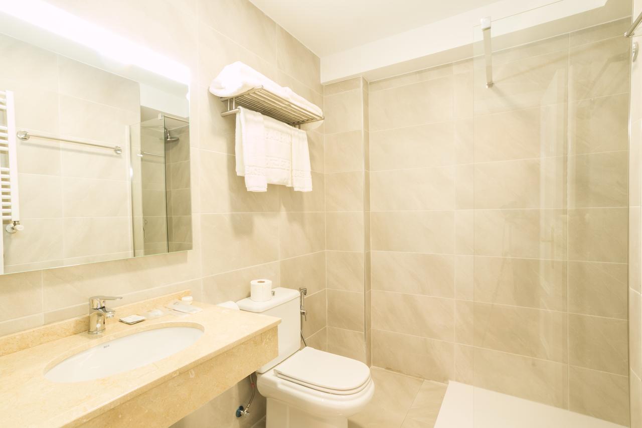 Superior Double or Twin Room City View