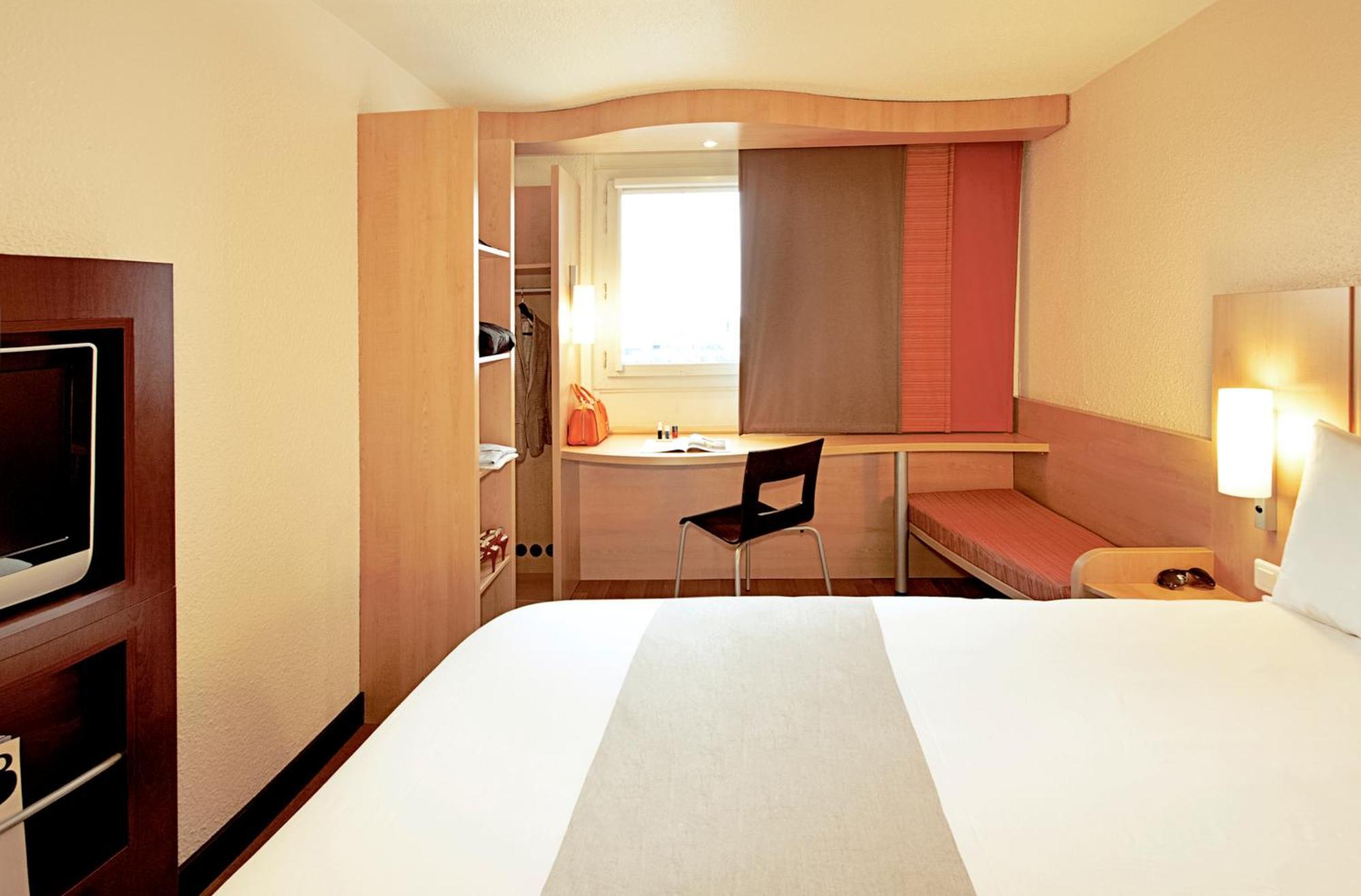 Standard One Double Bed,1273159384:JPEG