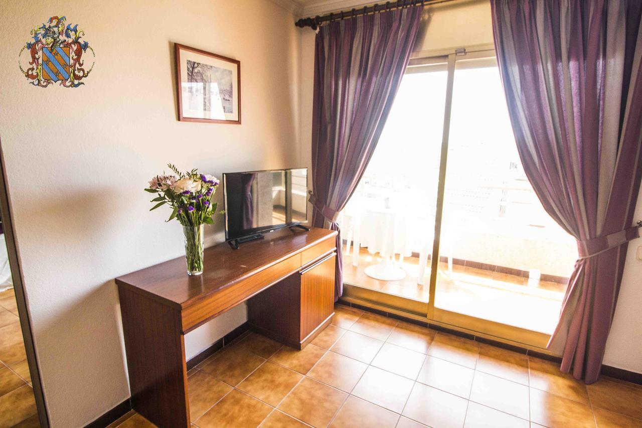 Habitación Triple con balcón
