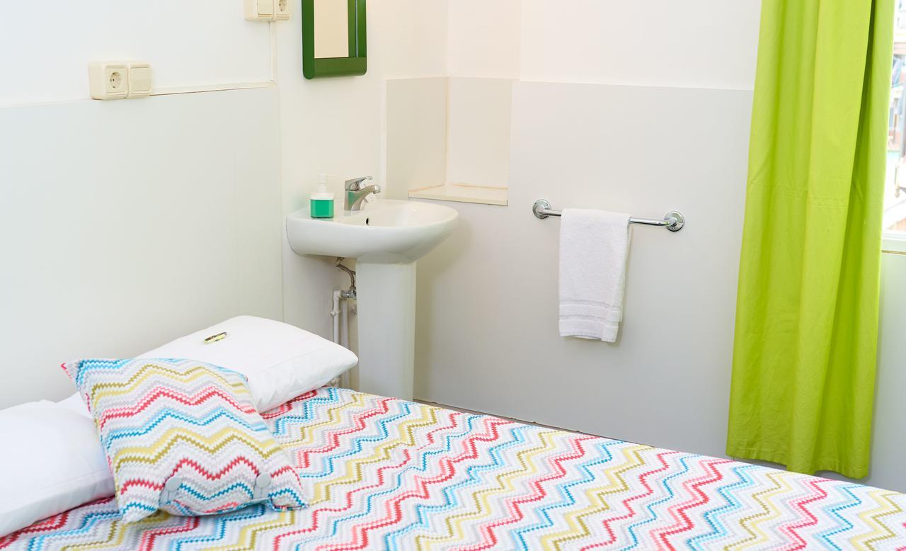 Twin Room with Shared Bathroom,1598890458:JPEG