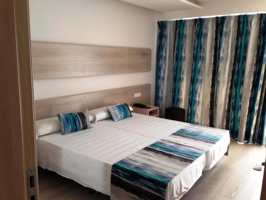 Double or Twin Room Balcony,273069513:JPEG