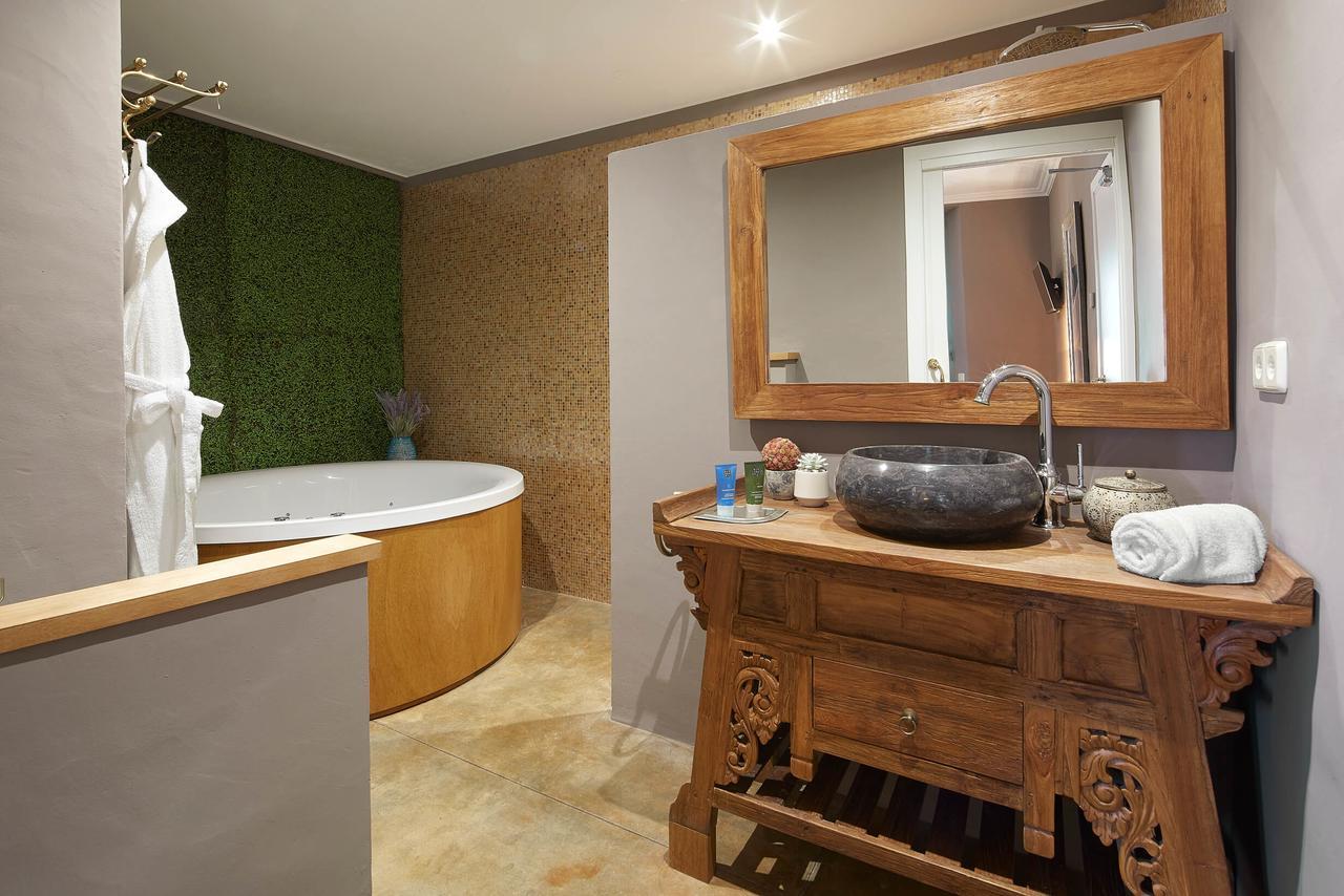 Deluxe Suite met Bubbelbad